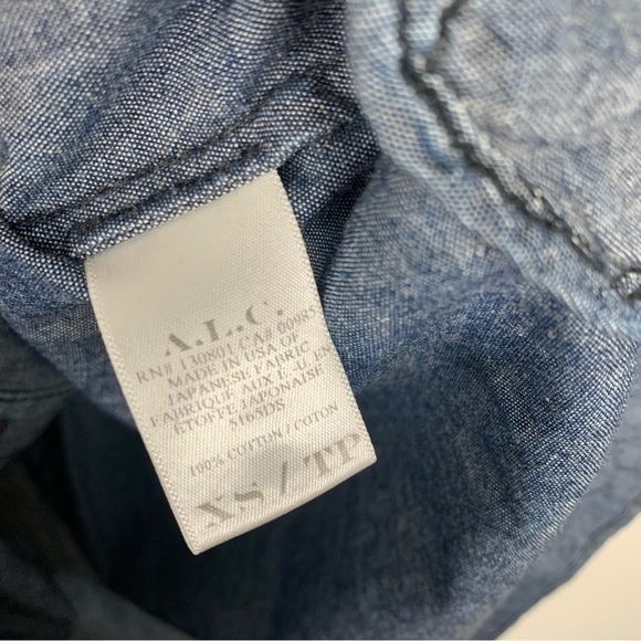 A.L.C women’s Kelly chambray medium wash button up blouse sleeveless blue XS - Picture 6 of 7